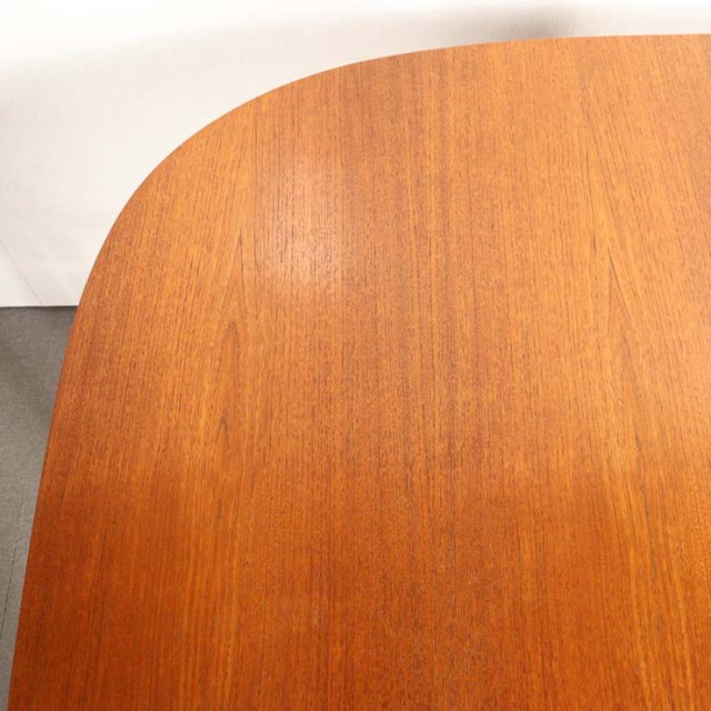 チーク材の英国ヴィンテージの折りたたみダイニングテーブル