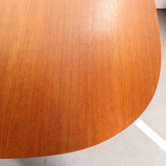 チーク材の英国ヴィンテージの折りたたみダイニングテーブル