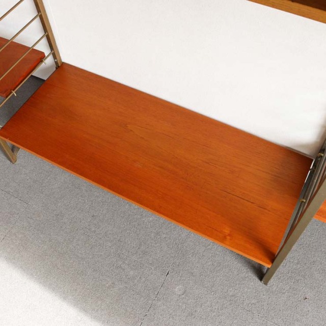 Staples社製・Ladderaxラダラックのユニットシェルフ