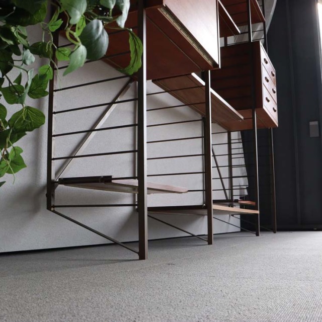 Staples社製・Ladderaxラダラックのユニットシェルフ