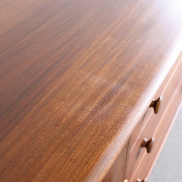 Youngerヤンガー製ヴィンテージのサイドボード