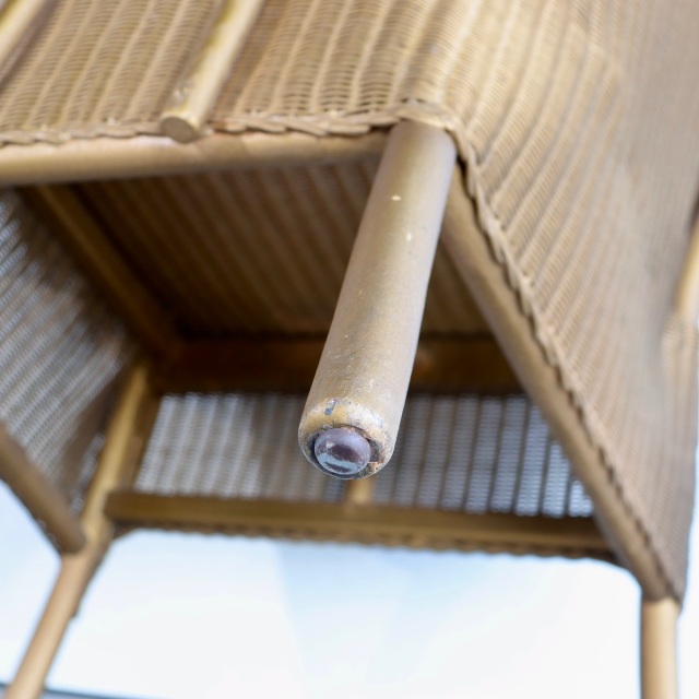 ロイドルームのアームチェア