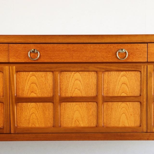 ネイサンのサイドボード