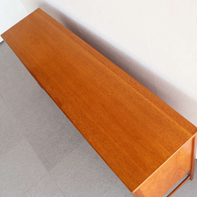 ネイサンのサイドボード