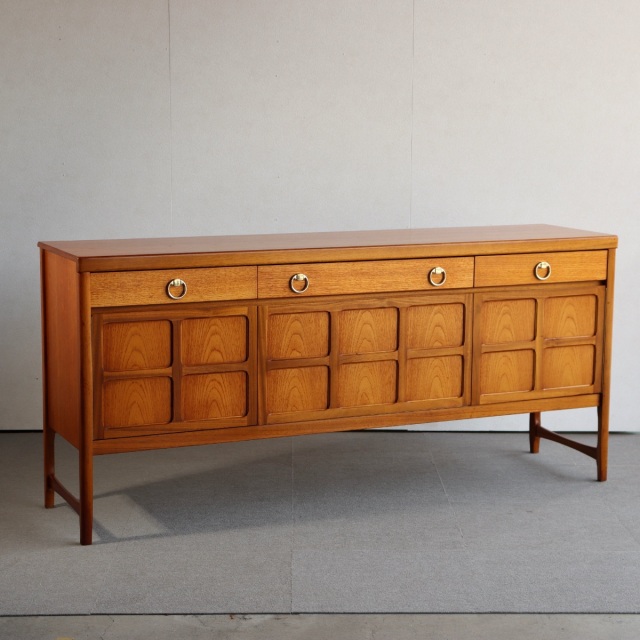 ネイサンのサイドボード