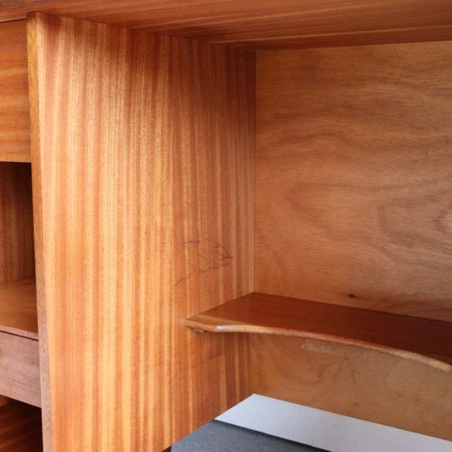 英国ヴィンテージの開閉式デスク