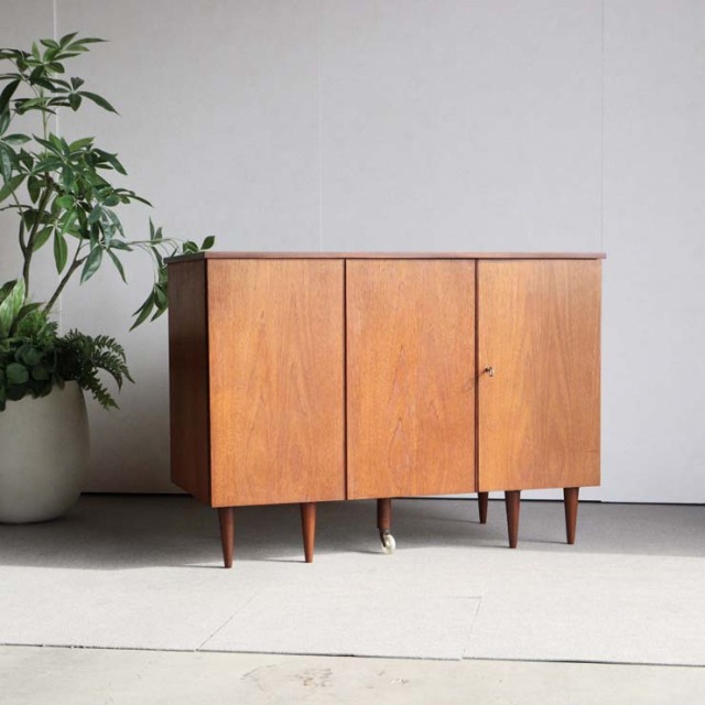 英国ヴィンテージの開閉式デスク