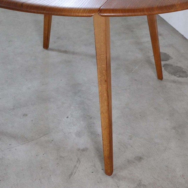 アーコールERCOLダイニングテーブル | 英国ヴィンテージ家具