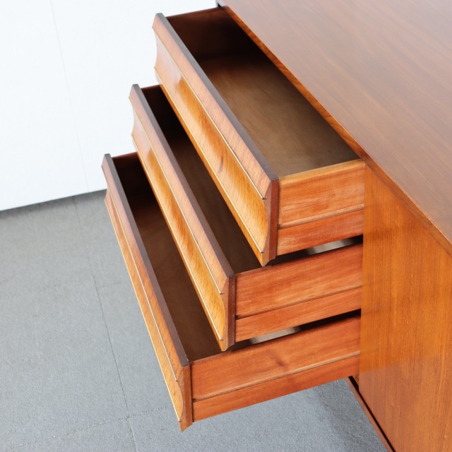 送料込み | Elliotts of Newbury(エリオッツオブニューベリー)サイド