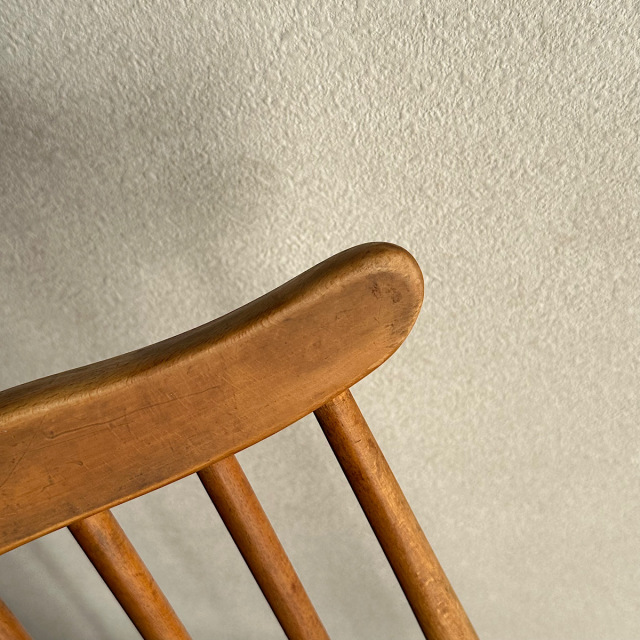 アーコールの椅子