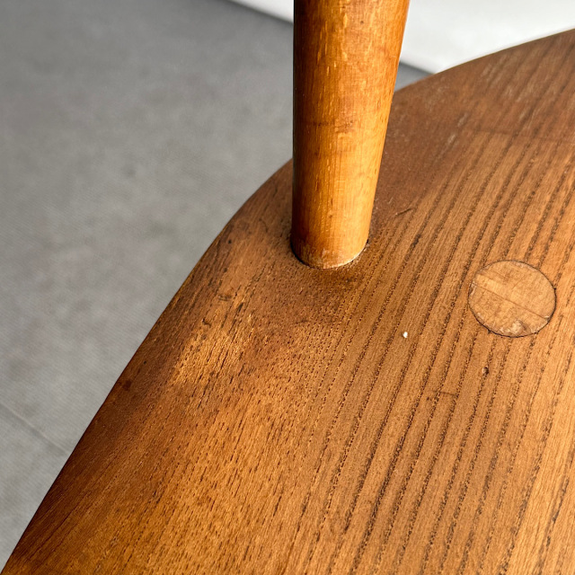 アーコールの椅子