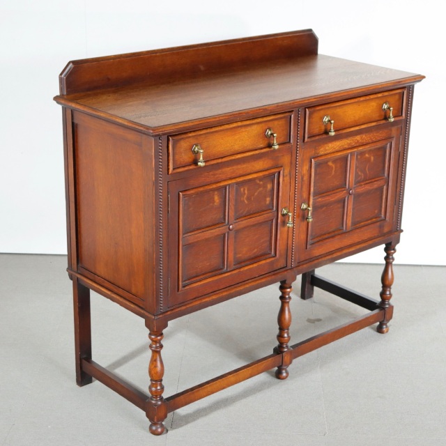 1930年代オーク材サイドボード | 英国アンティーク家具 |