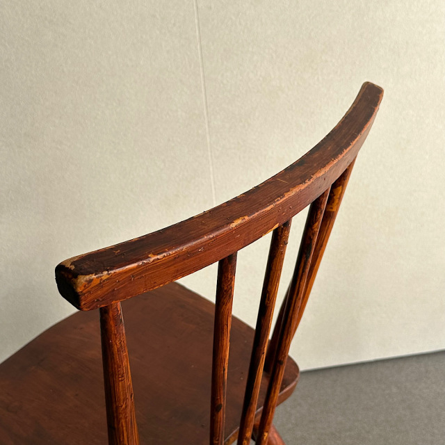 アーコールの椅子