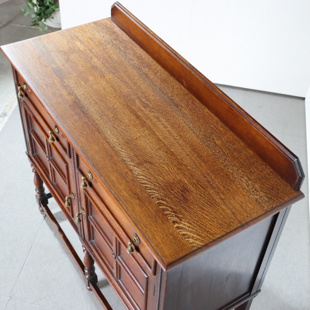 1930年代オーク材サイドボード | 英国アンティーク家具 |