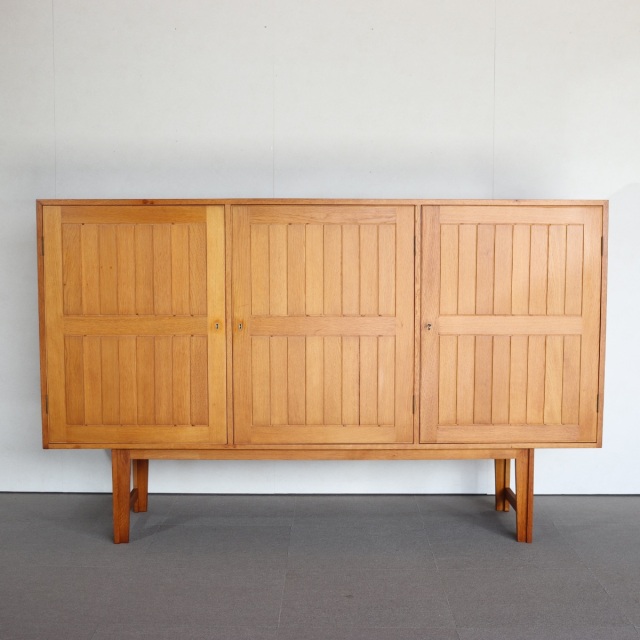 送料込み】【39℃】 デンマーク製サイドボード by Kurt Ostervig 商品