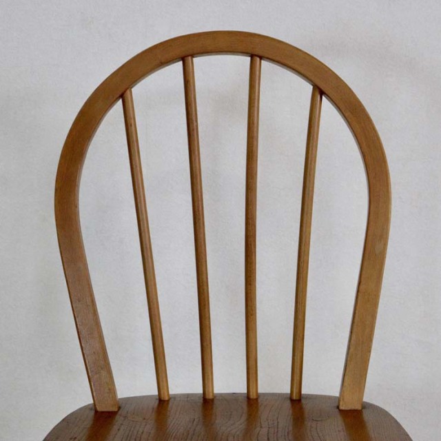 アーコールフープバックチェア、ナチュラルブラウンの色、木製、23143a