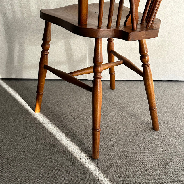 アンティークの椅子