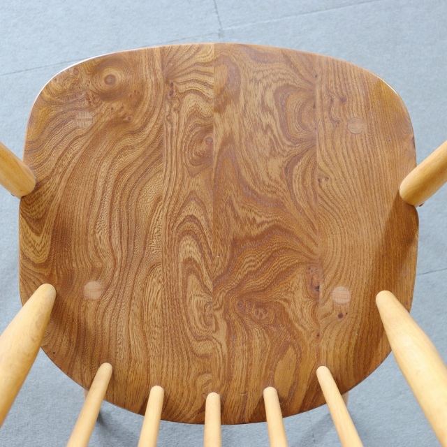 アーコールERCOLゴールドスミスのアームチェア