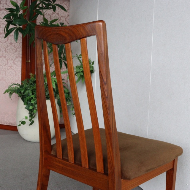 ジープランG-PLANのダイニングチェア