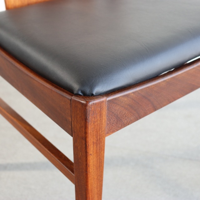 ジープランG-PLANのチェア