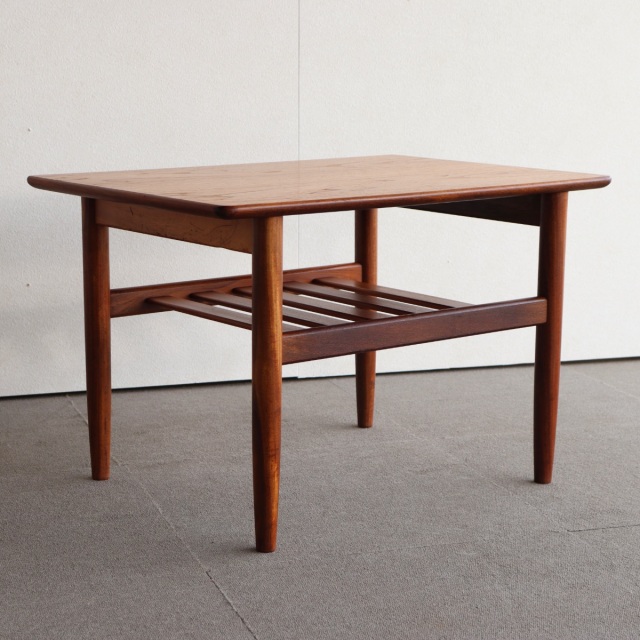 ジープランG-PLANのコーヒーテーブル