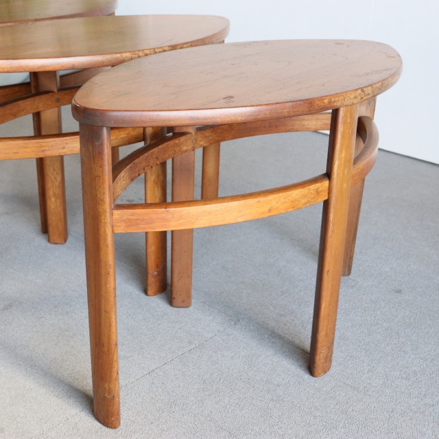 ネイサンNATHANのネストテーブル