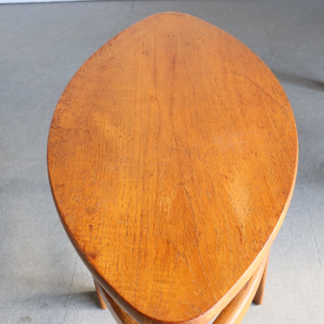 ネイサンNATHANのネストテーブル