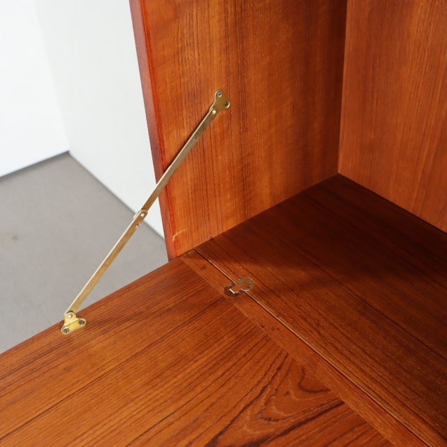デニッシュDANISHのキャビネット