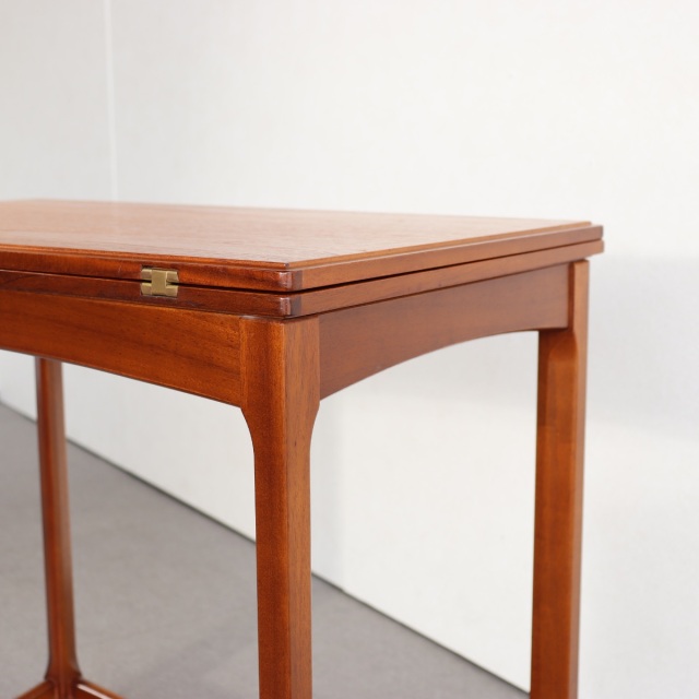 英国ヴィンテージのトロリー