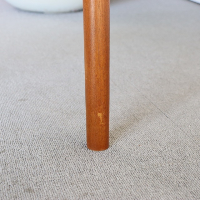 メレデューMEREDEWのダイニングチェア