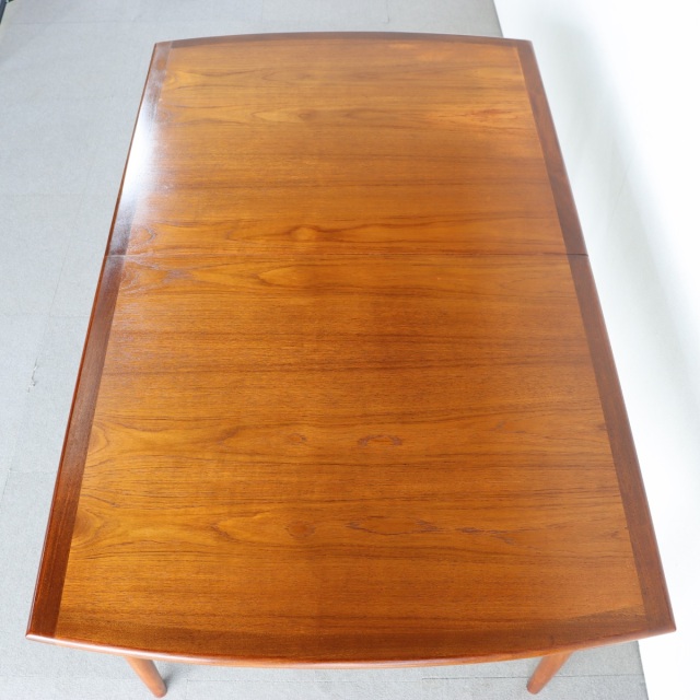 英国ヴィンテージのソーイングボックス