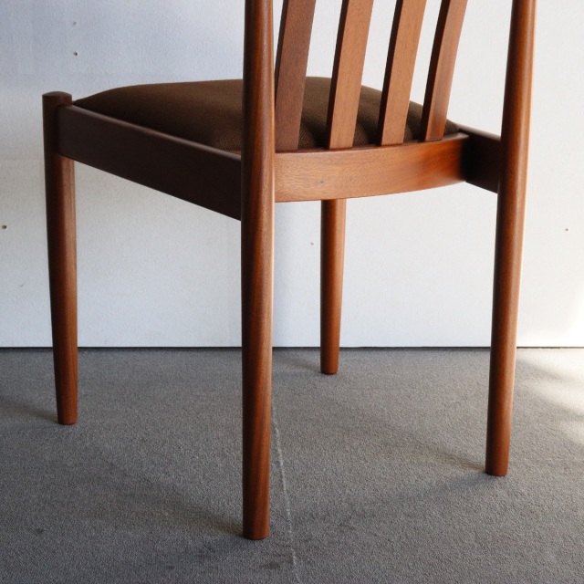 イカスルメ　Meredew 　英国ビンテージ家具 英国家具メーカー Meredew / メレデュー – Tokyo Apartment Store