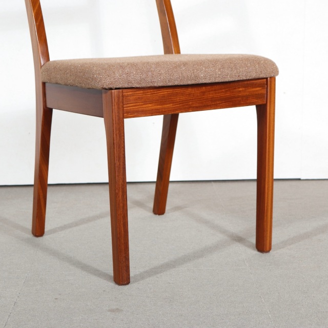 Nathan ヴィンテージ ダイニングチェア チーク 英国ビンテージ椅子 送料込み】 2脚目以降割引あり ネイサンNATHAN ダイニングチェア 世界