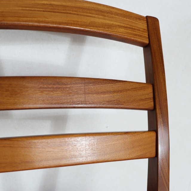 送料込み】 2脚目以降割引あり ネイサンNATHAN ダイニングチェア 世界