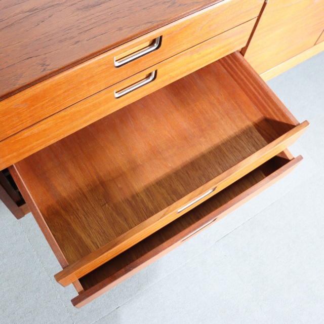 meredew furnitureサイドボードチェスト UK Vintage Meredew Oakwood Sideboard Chest/イギリス ヴィンテージ