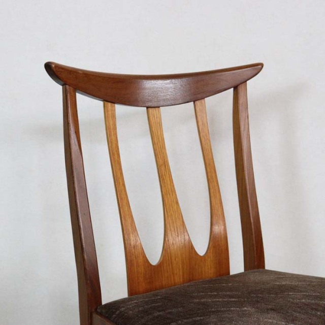 木製のヴィンテージダイニングチェア、茶色、座面はウール、022024d