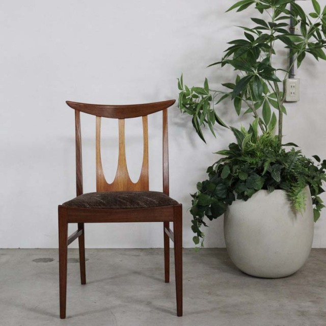 木製のヴィンテージダイニングチェア、茶色、座面はウール、022024d