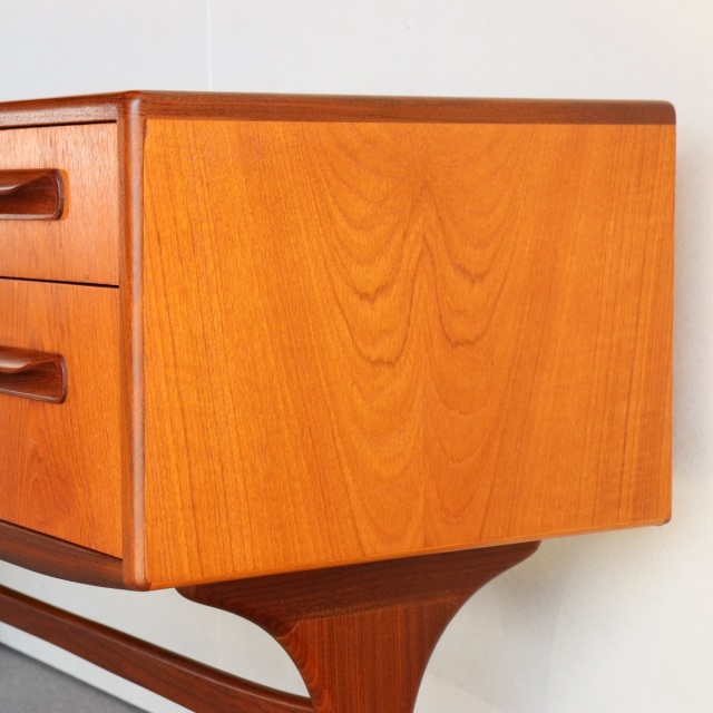 G-PLAN(ジープラン) / DRESSER ドレッサー (2) 楽天市場】ヴィンテージ家具 ドレッサー 北欧ビンテージ G-PLAN