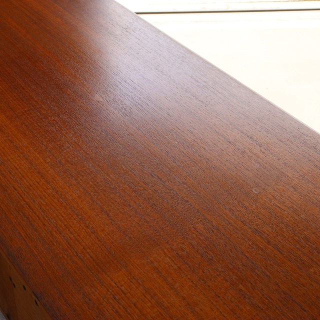 ジープランG-PLANのデスク