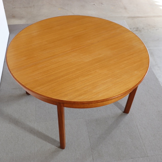 waiwaiビンテージ　ラウンドダイニングテーブル　 剥離 ビンテージ ラウンドダイニングテーブル 剥離 ラウンド テーブル