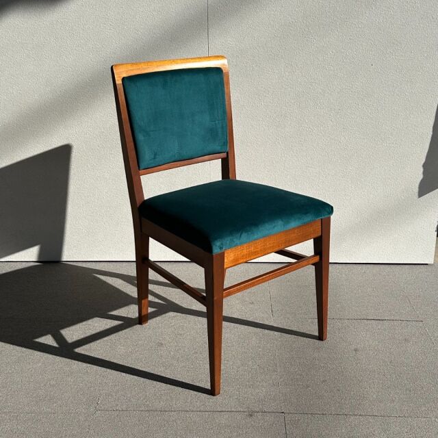 アルフレッドコックスのダイニングチェア