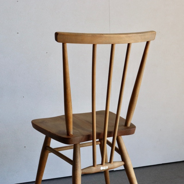 アーコールERCOLスティックバックチェア