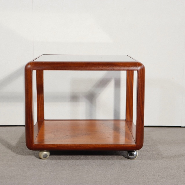 ジープランG-PLANのコーヒーテーブル