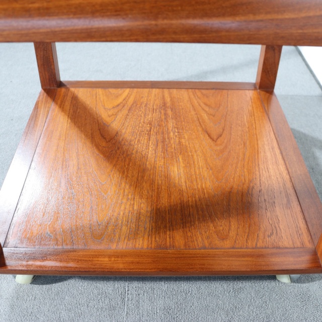 ジープランG-PLANのコーヒーテーブル