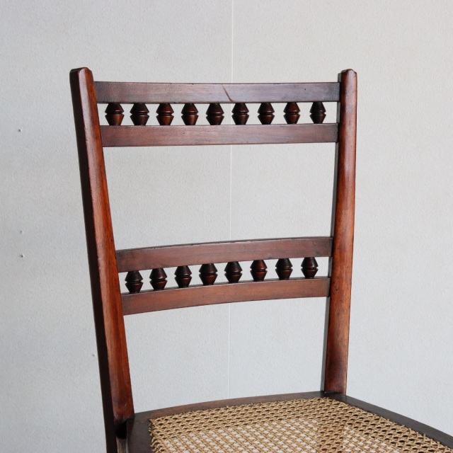 ビクトリアンVICTORIANのベッドルームチェア