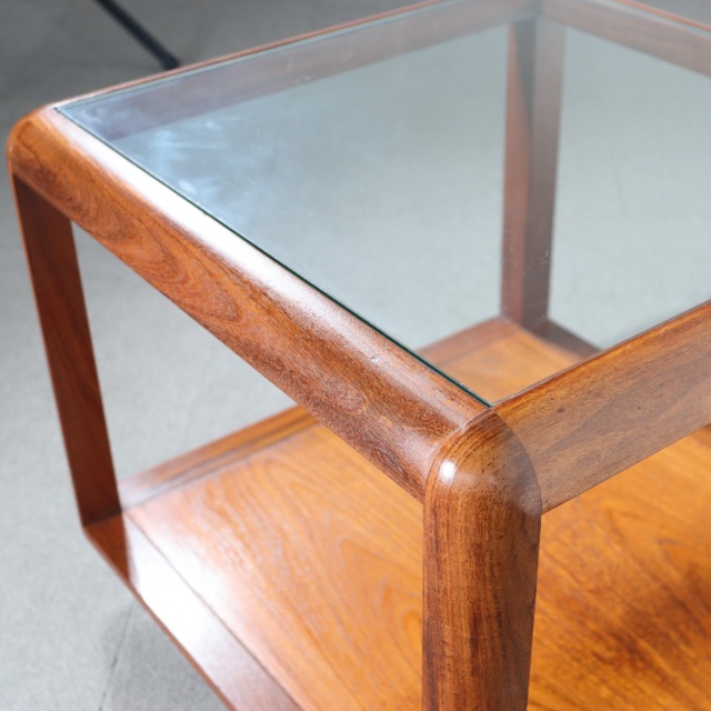 ジープランG-PLANのコーヒーテーブル