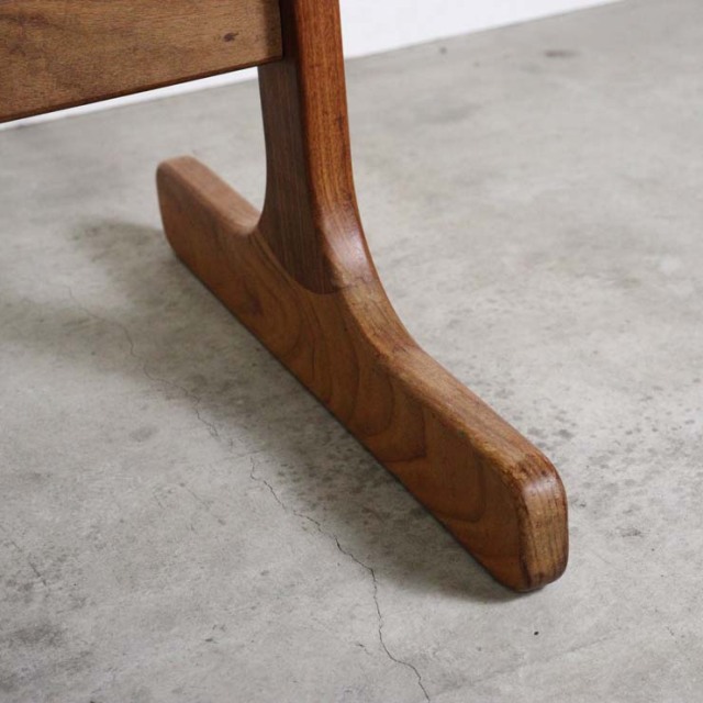 天板がタイルの木製ヴィンテージコーヒーテーブル　23110