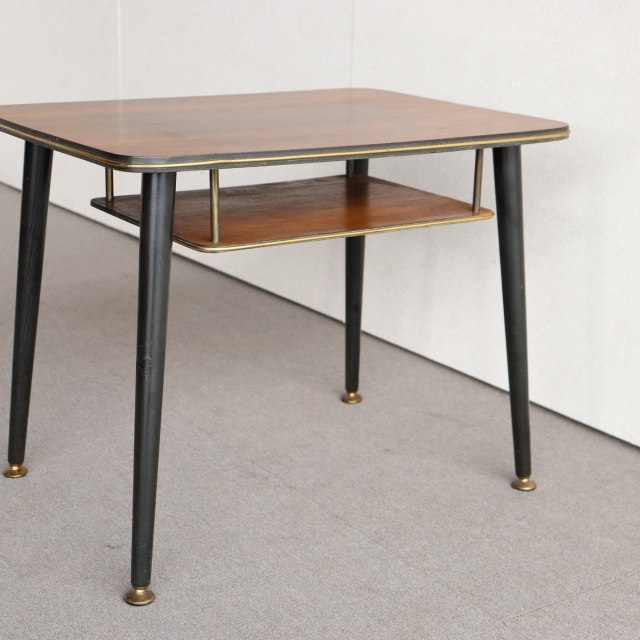 英国ヴィンテージのコーヒーテーブル