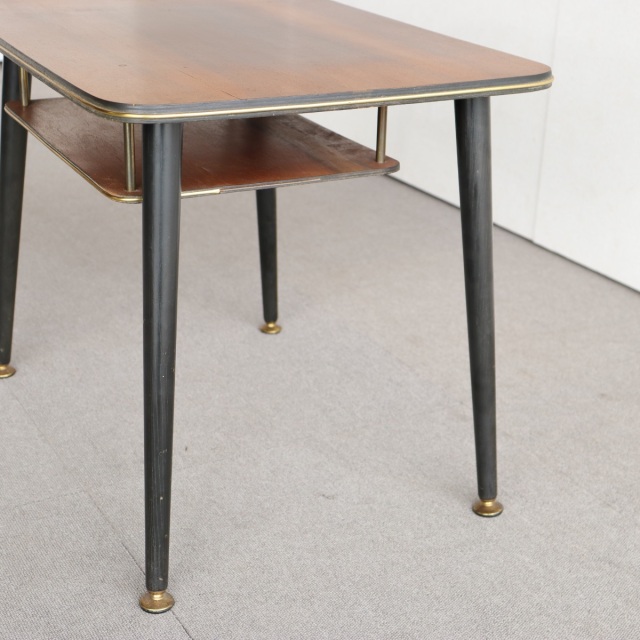 英国ヴィンテージのコーヒーテーブル