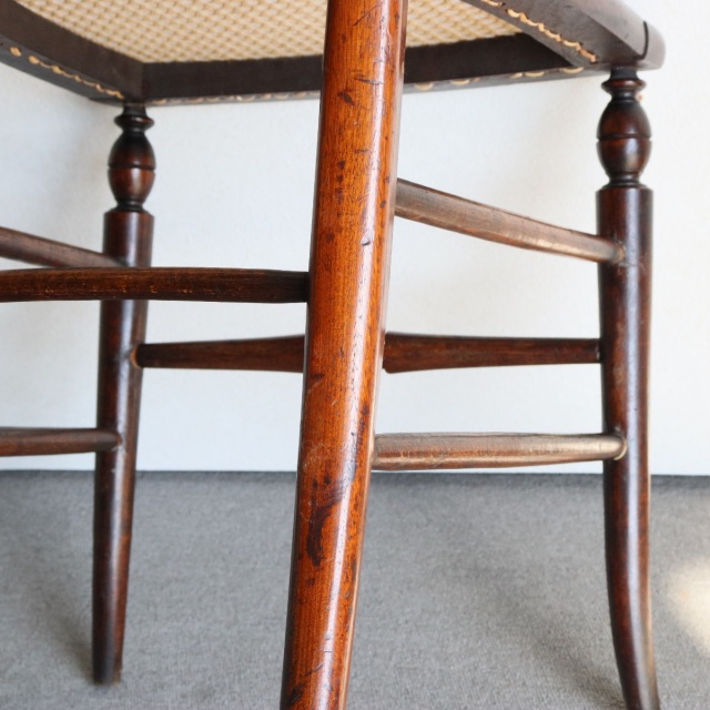 ビクトリアンVICTORIANのベッドルームチェア